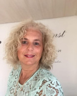 Silvi - Liebe & Partnerschaft - Selbstfindung - Familie & Kinder - Lebenshilfe - Wahrsagen & Hellsehen