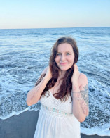 Kornelia - Selbstfindung - Medium & Channeling - Beruf & Finanzen - Tarot & Kartenlegen - Tierkommunikation
