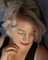 Feehja - Wahrsagen & Hellsehen - Tierkommunikation - Tarot & Kartenlegen - Selbstfindung - Astrologie & Horoskope